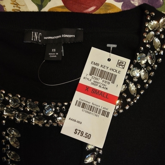 INC keyhole sweater - Picture 2 of 4